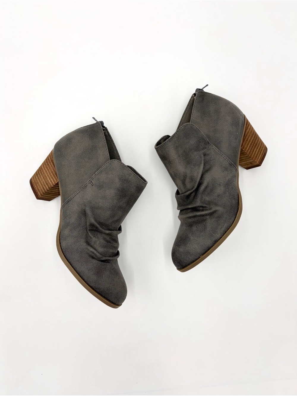 Report Clarice Heeled Ankle Booties Size 8.5
